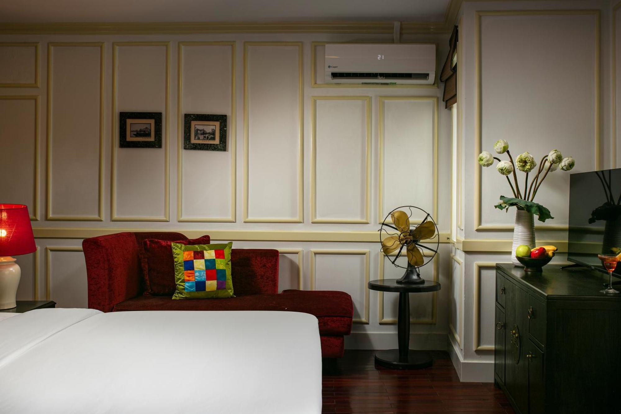 Suite Nhìn Ra Thành Phố